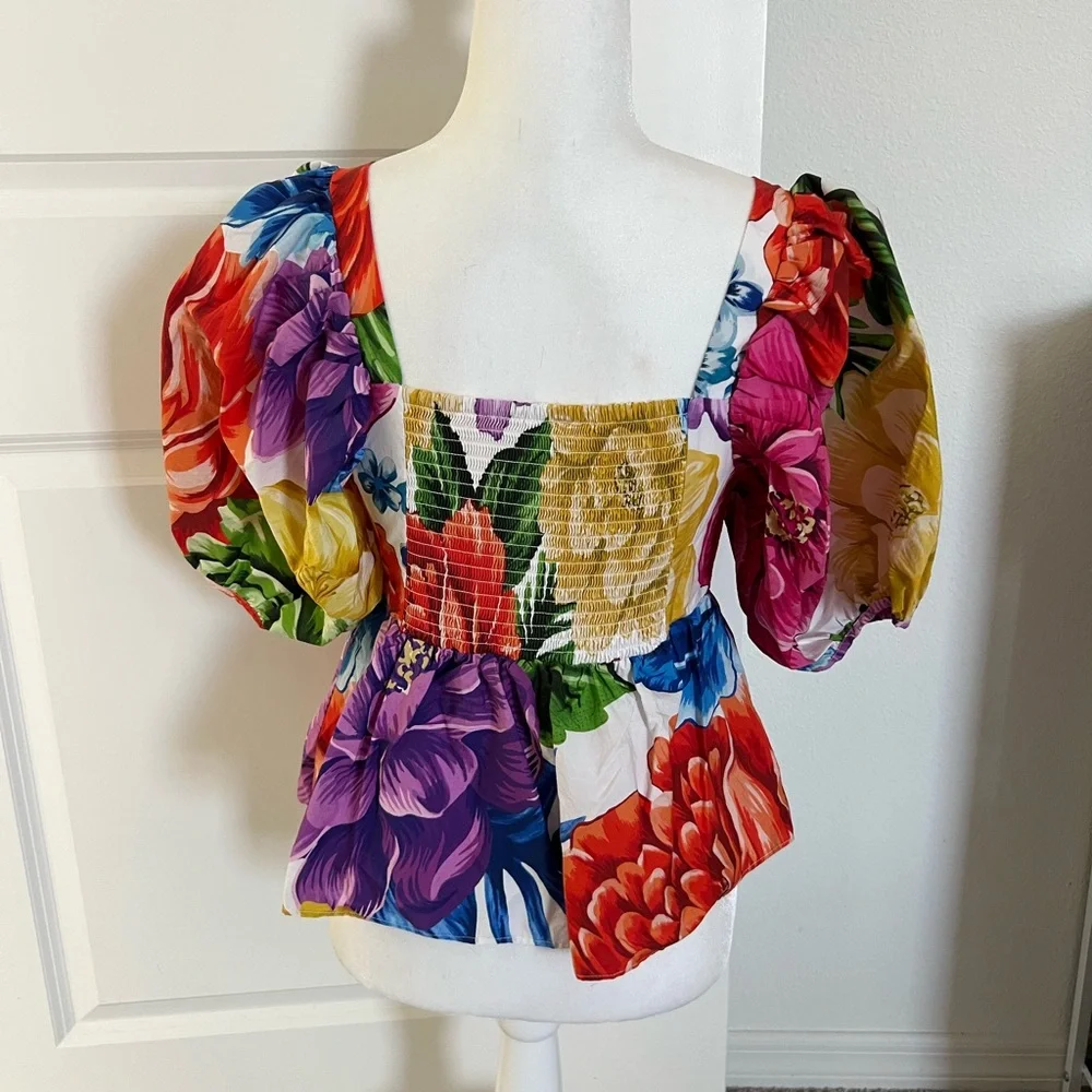 NWOT Farm Rio Multicolor Floral Puff Sleeve Top Small - Picture 7 of 10